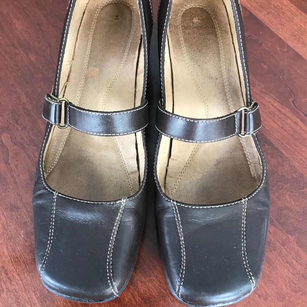 Naturalized size 10.